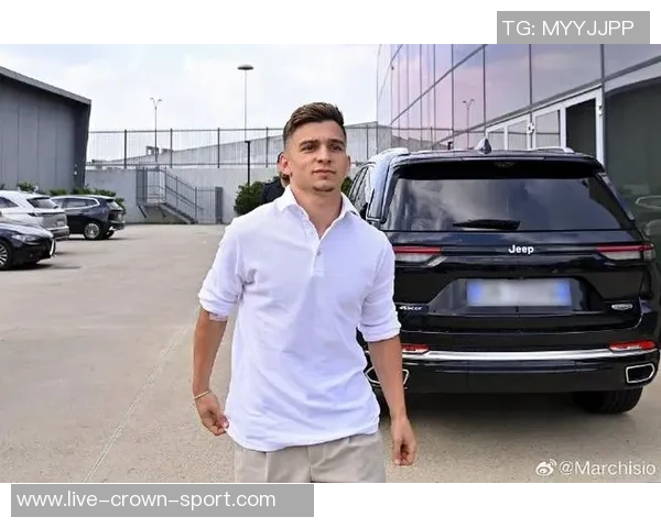 凯利重返尤文部分合练小孔塞桑坚持个人训练继续努力